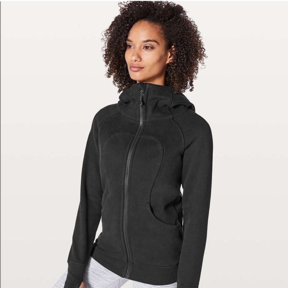Lululemon scuba hoodie, soft, thick, structured jacket. In good worn condition.